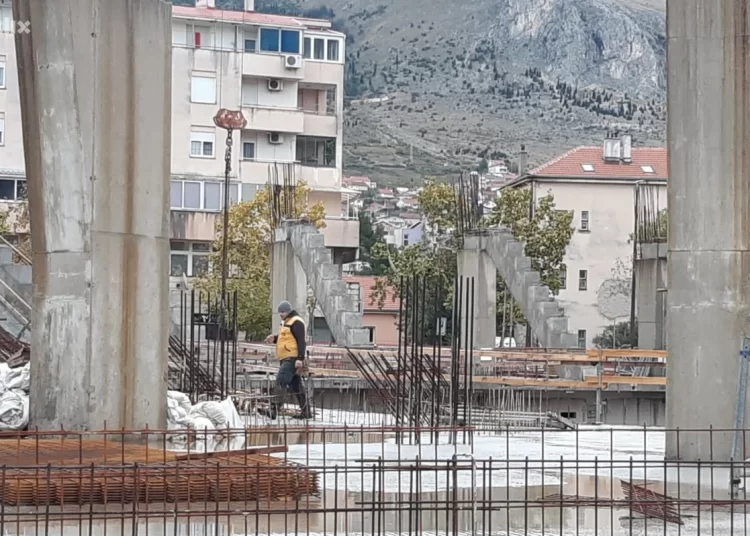 Počela izgradnja tribina na sportskoj dvorani u Mostaru