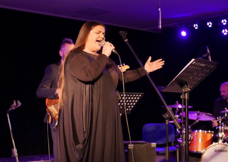 U Sarajevu održan nesvakidašnji koncert pod nazivom „Večer hrvatske pjesme“ u organizaciji Federalnog ministarstva kulture i športa