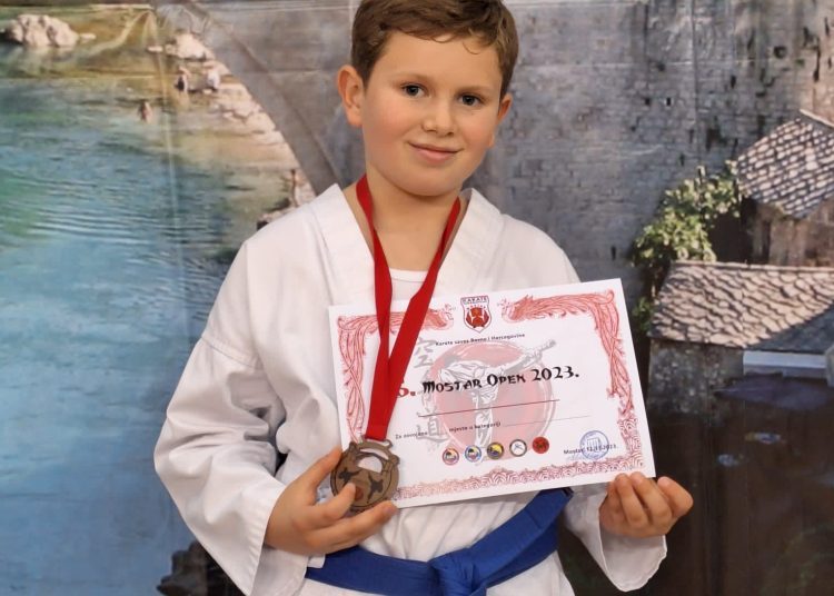 Čak 20 medalja za Karate klub Široki Brijeg na 6. Mostar Openu