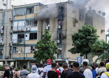 Hamas ispalio rakete duboko u Izrael, sirene aktivirane u Tel Avivu