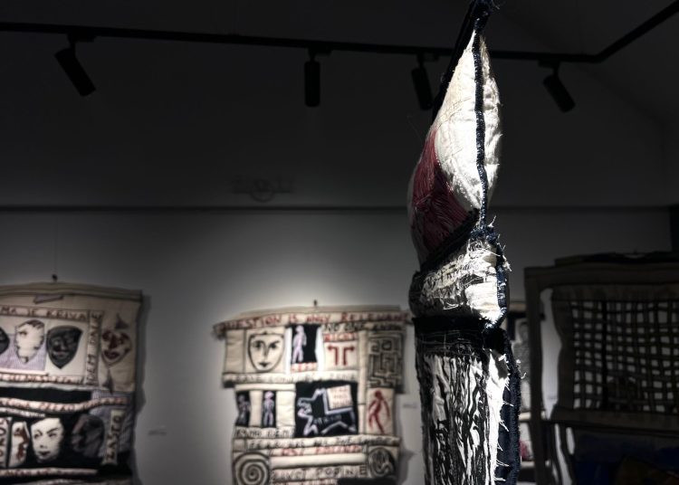 Široki Brijeg: U Galerija Vrba otvorena izložba radova umjetnice Kristine Antolić