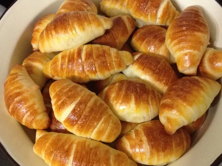 Mekane i domaće kiflice ukusne idu i sa slatkim i slanim nadjevom