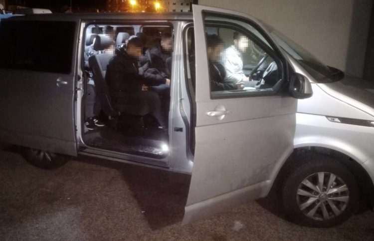 U Posušju uhićeni državljani Turske u pokušaju krijumčarenja osam osoba