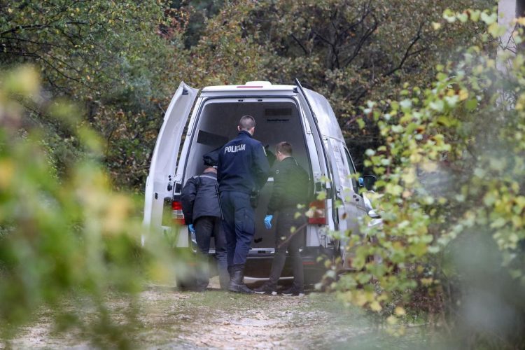 Užas kod Zadra: U obiteljskoj kući pronađena dva mrtva muškarca