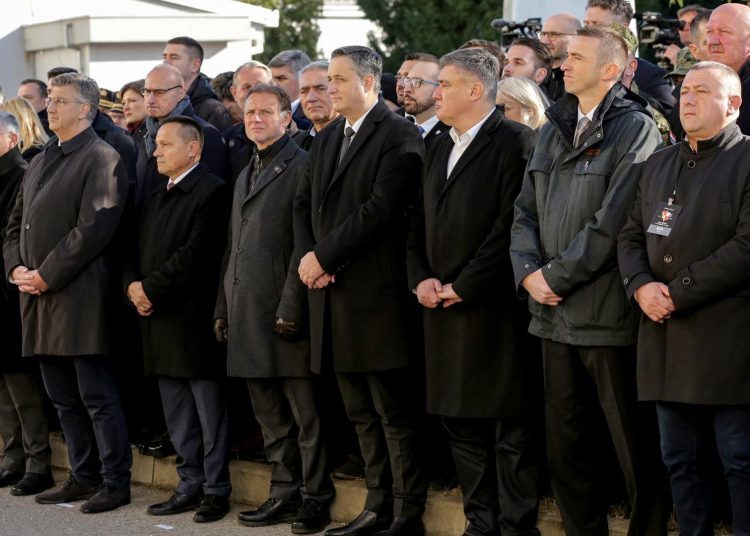 Brojni građani i državni vrh u koloni sjećanja: ‘Vukovar je bio grad koji je slomio velikosrpsku agresiju’