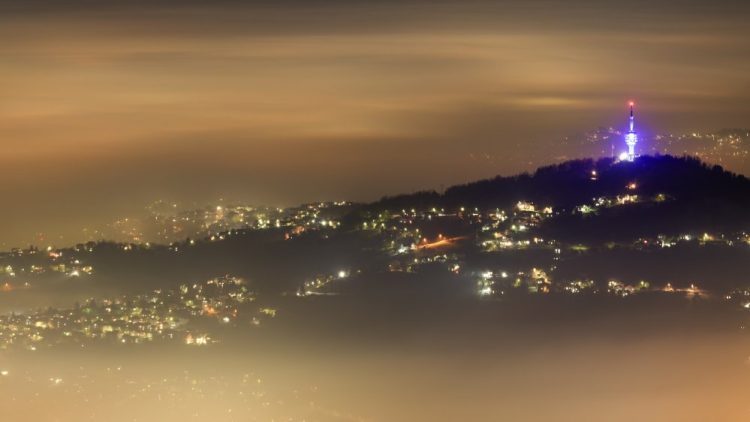 Sarajevo se i dalje guši mikročesticama, proglašeno stanje uzbune