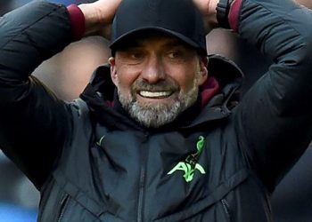 Težak udarac za Liverpool i Spurse: Drama na vrhu, a njima odlaze najbolji igrači