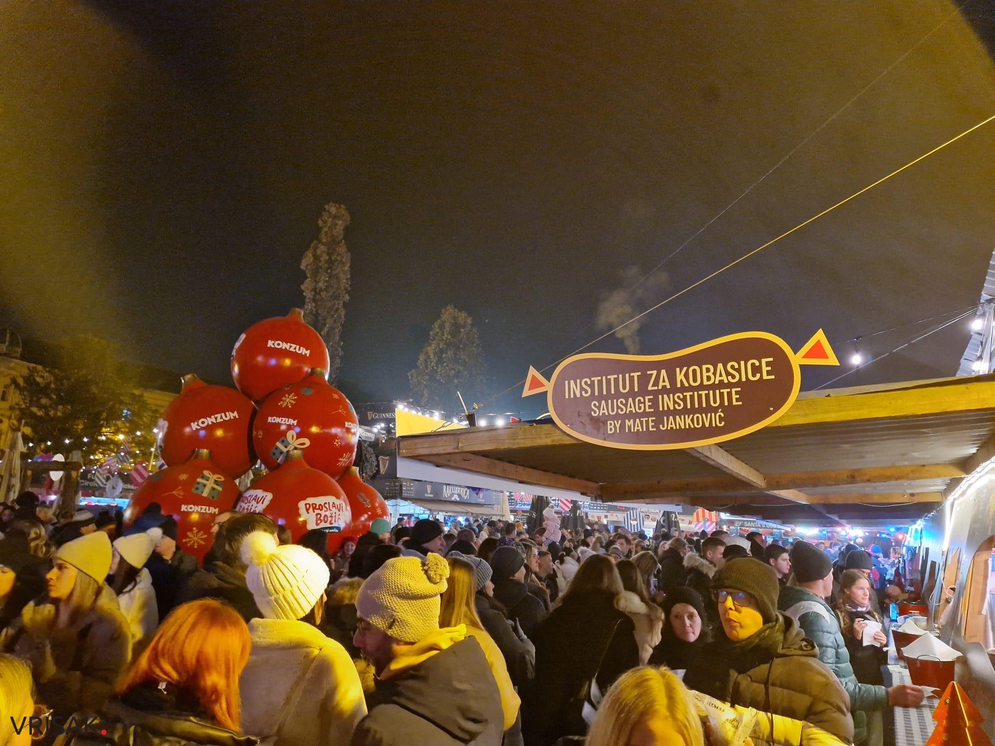 Donosimo vam fotografije s Adventa u Zagrebu