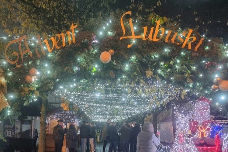 Advent u Ljubuškom nudi besplatno klizalište i bogat sadržaj