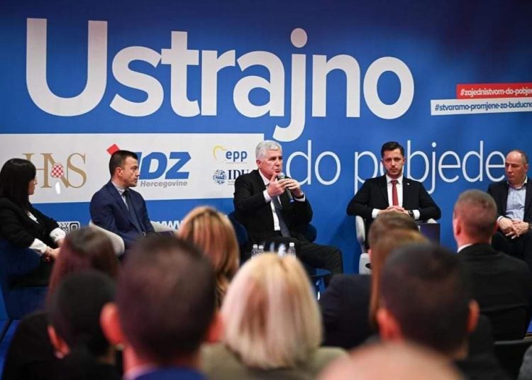 Predstavljena Monografija Mladeži HDZ-a BiH “Mladež nekad i sad – Putovanje kroz vrijeme 1992.-2022.”