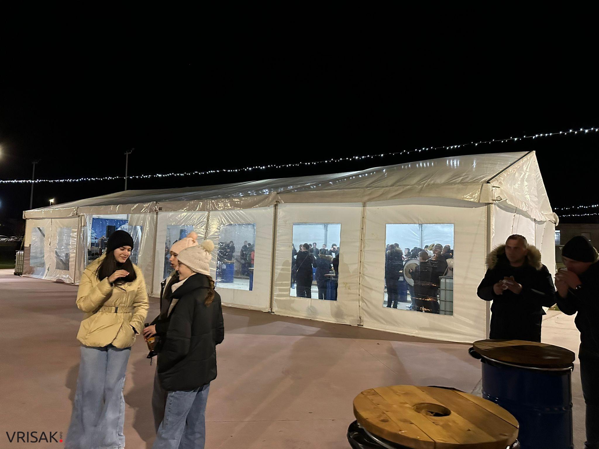 Svečano otvoren Advent u Širokom