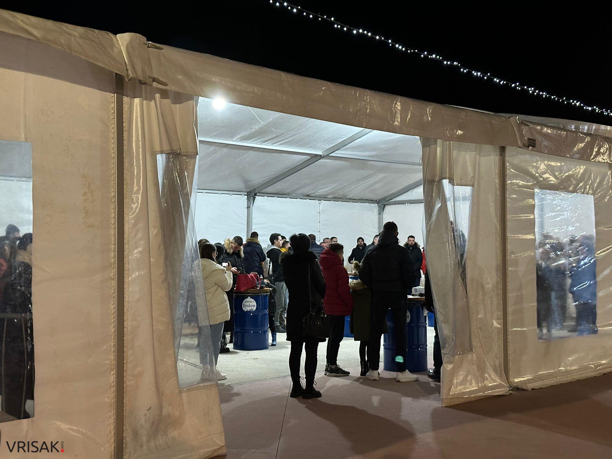 Svečano otvoren Advent u Širokom