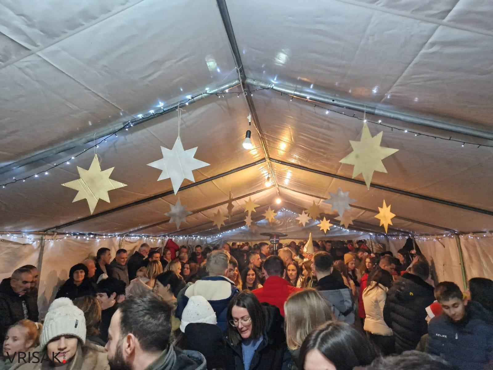 Pogledajte atmosferu na Adventu u Turčinovićima