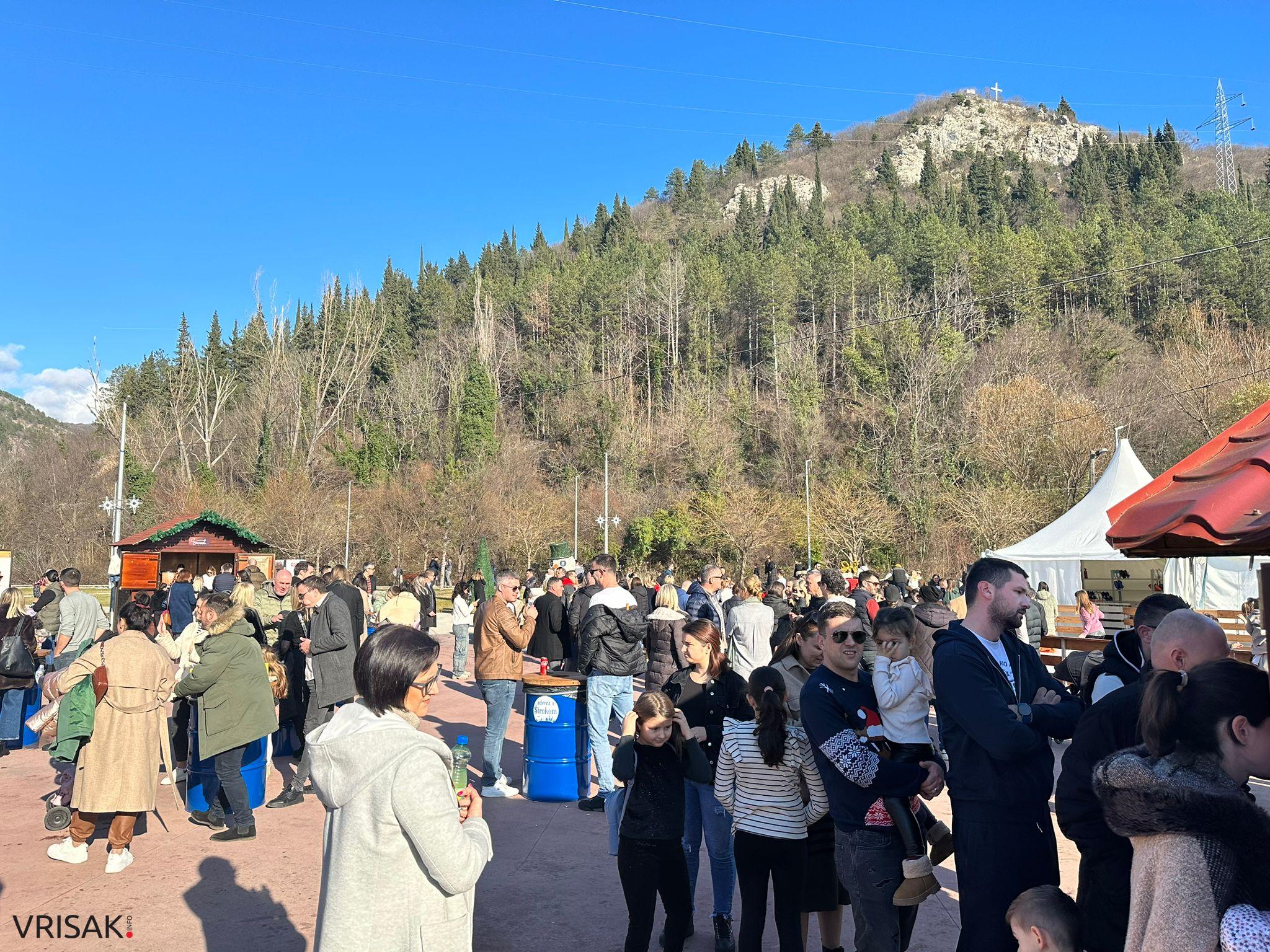 Dječji doček Nove godine razveselio najmlađe Širokobriježane