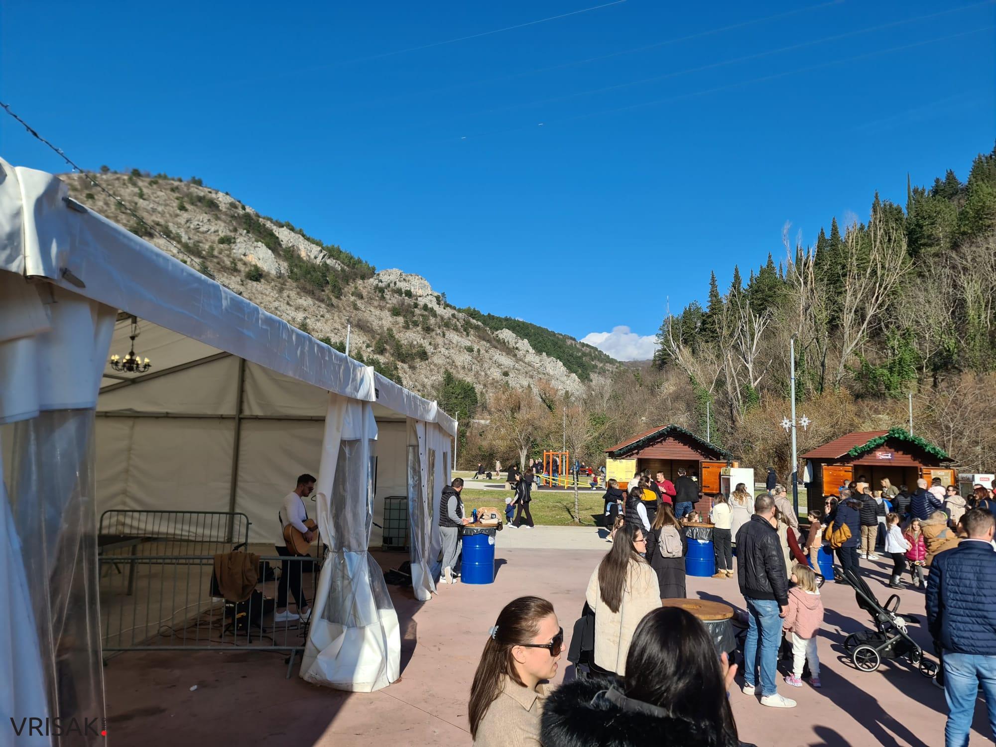 Dječji doček Nove godine razveselio najmlađe Širokobriježane