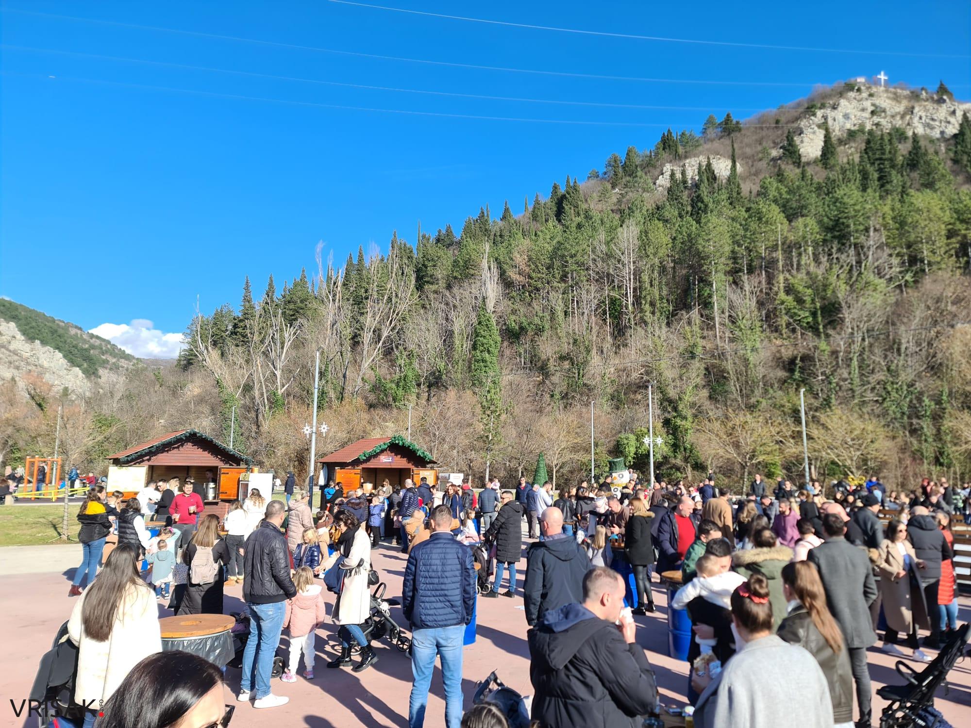 Dječji doček Nove godine razveselio najmlađe Širokobriježane