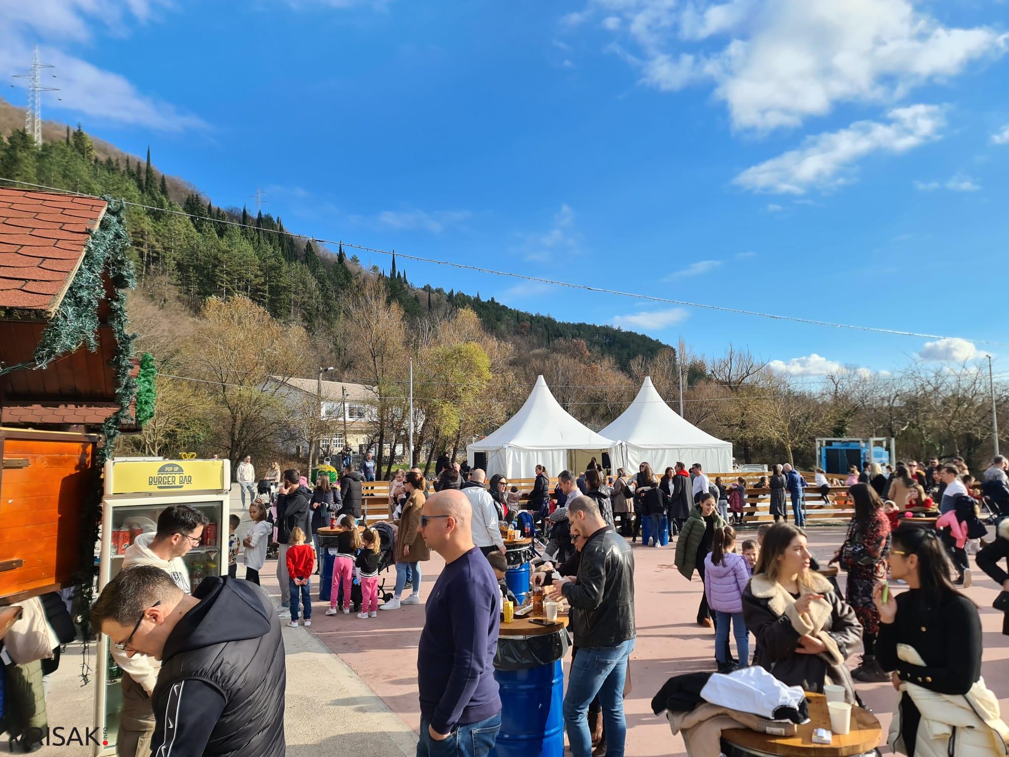 Dječji doček Nove godine razveselio najmlađe Širokobriježane