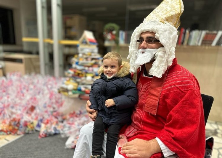 Sveti Nikola darivao najmlađe Širokobriježane