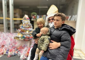 Sveti Nikola darivao najmlađe Širokobriježane