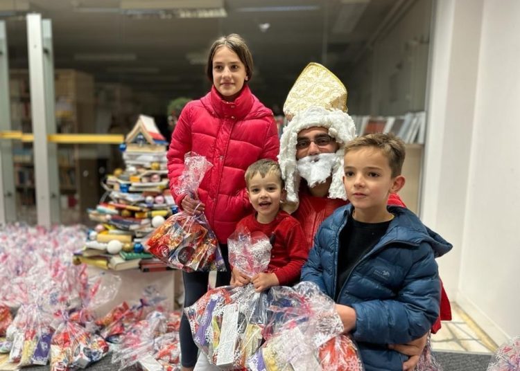 Sveti Nikola darivao najmlađe Širokobriježane