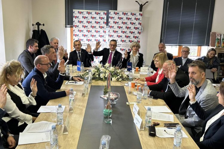 Osniva se Muzej moderne umjetnosti