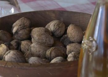 Zaseok u Mokrom ne napušta svoj stari običaj za Božić (VIDEO)
