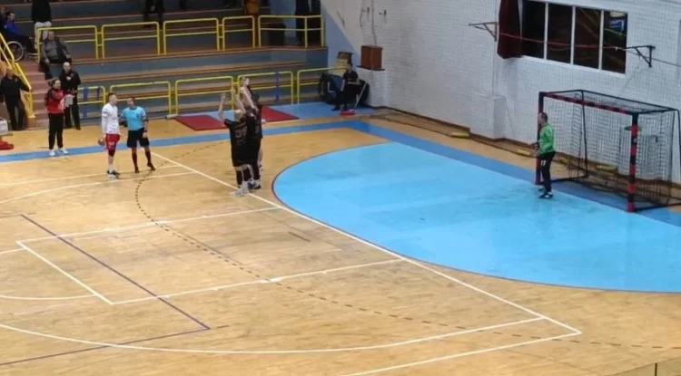 Kakva majstorija: Rukometaš Izviđača postigao gol kakav se ne viđa često i to nakon isteka vremena