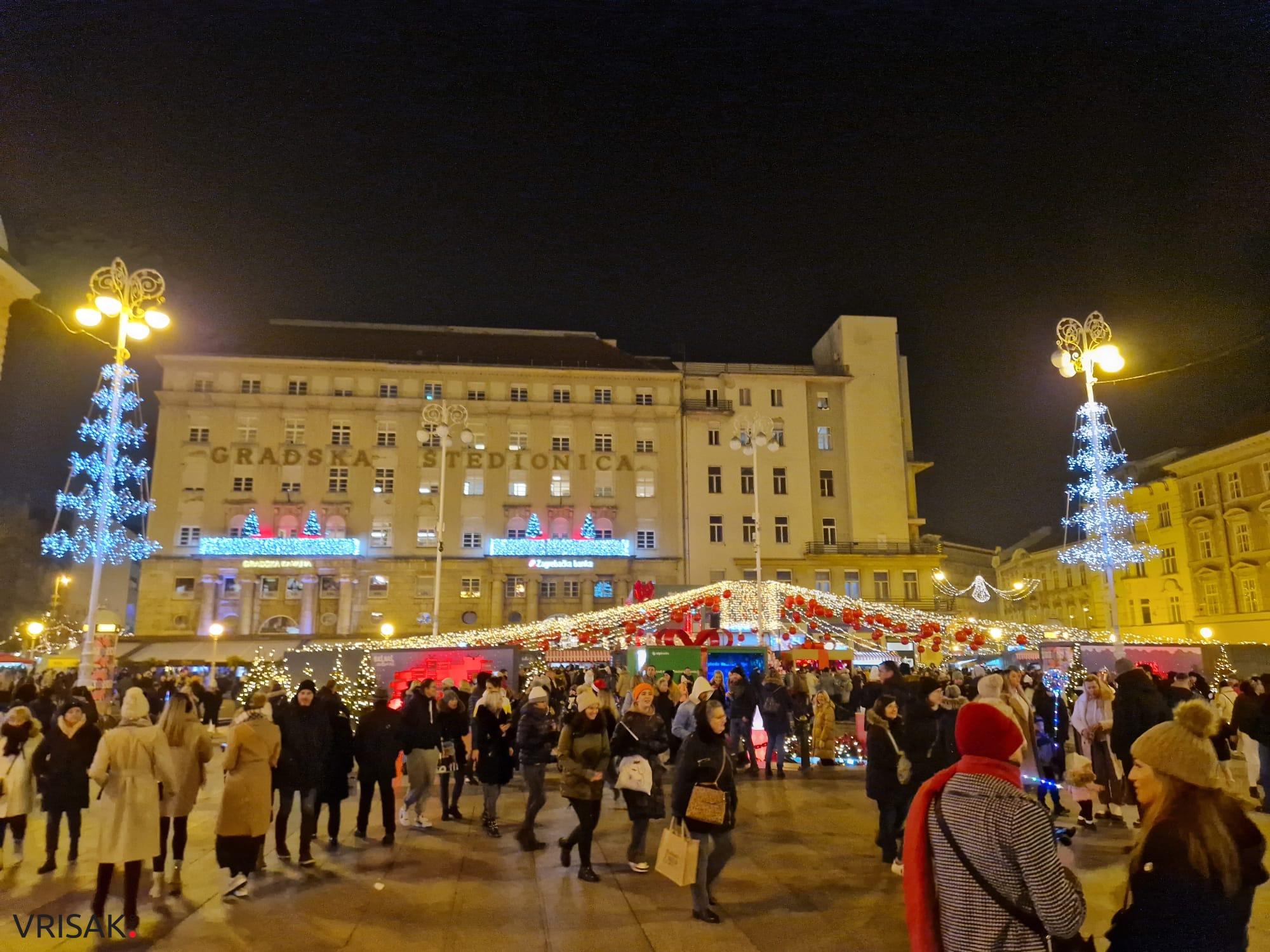 Donosimo vam fotografije s Adventa u Zagrebu
