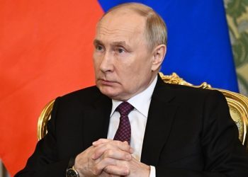 Putin objavio: Kandidirat ću se za predsjednika