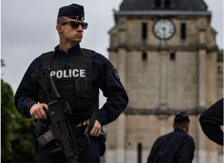 Francuska u strahu od terorističkog napada dočekuje Novu godinu