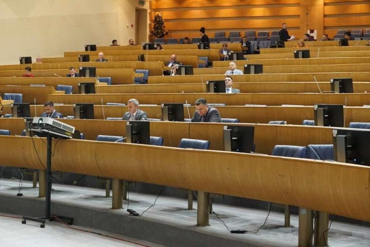 Probošnjačke stranke i oporba iz RS usvojili izmjene Izbornog zakona BiH u Zastupničkom domu