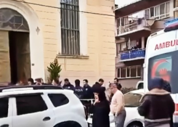 Maskirani upali u katoličku crkvu za vrijeme mise u Istanbulu i ubili jednu osobu