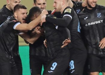 Rijeka sjajnim golovima i preokretom protiv Hajduka preuzela prvo mjesto