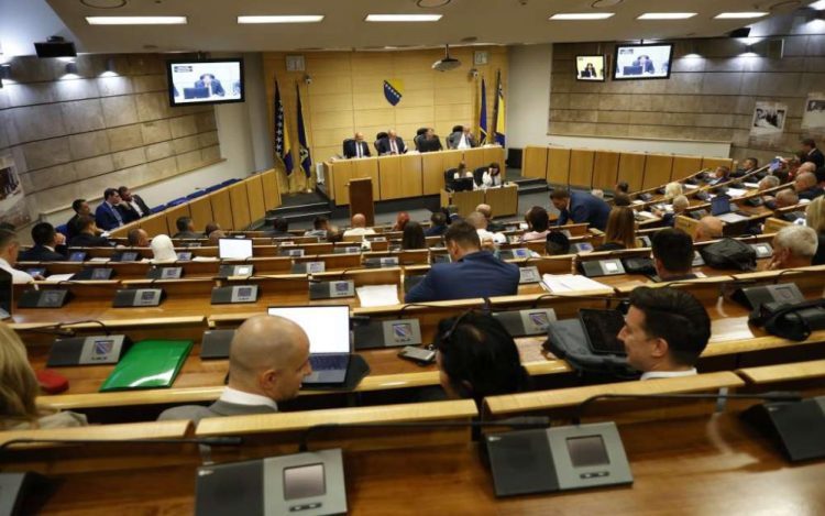 Federacija BiH dobila proračun od blizu 7,5 milijardi KM