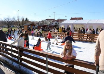 U nedjelju svečana torta za djecu na završnici Adventa u Širokom