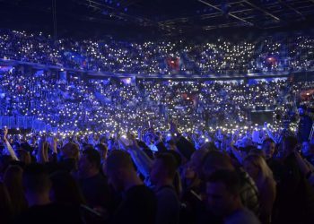 Ispunjena zagrebačka Arena pjevala je najljepše domoljubne pjesme