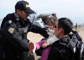 Sjeverna Koreja ispalila više od 200 granata, Južna Koreja evakuira dva otoka