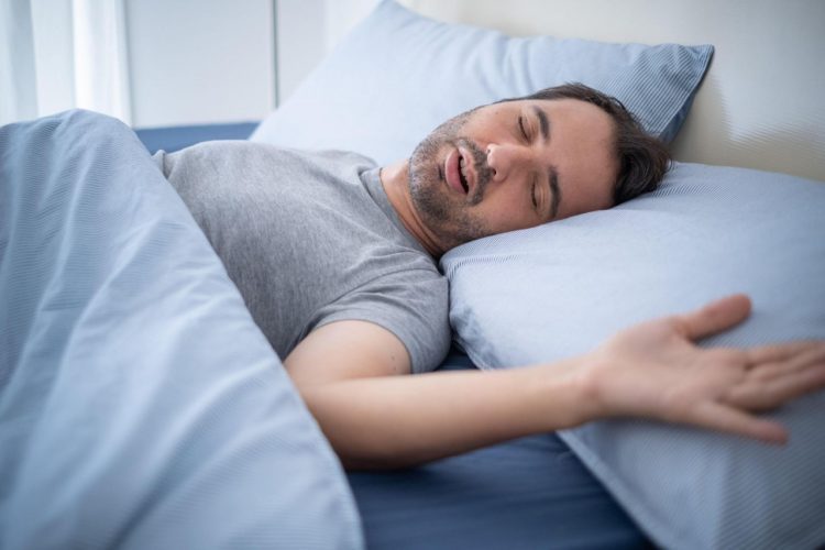 Stalno vam je začepljen nos? Možda je razlog u načinu na koji dišete i spavate!