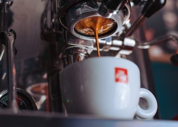 Stručnjaci tvrde da je ovo najbolji način konzumiranja kave