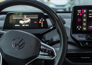 Sudbina njemačke autoindustrije ne izgleda dobro: “Vlada beznađe, zakasnili smo…”
