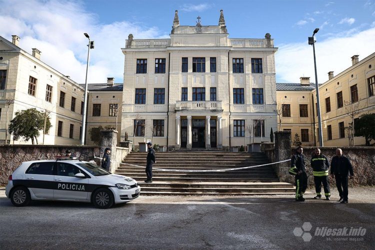 Zbraja se šteta od požara na zgradi Gimnazije u Širokom Brijegu