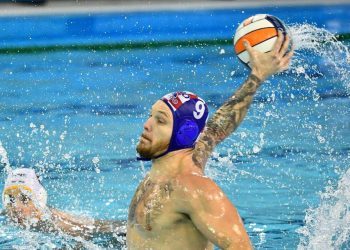 Barakude poražene od Crne Gore nakon peteraca, u četvrtfinale s drugog mjesta