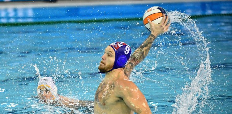 Barakude poražene od Crne Gore nakon peteraca, u četvrtfinale s drugog mjesta