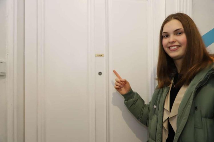 Lani Pudar uručeni ključevi potpuno rekonstruiranog stana u Sarajevu