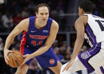 Još jedna sjajna večer Bojana Bogdanovića, Dončićev Dallas izgubio od Memphisa