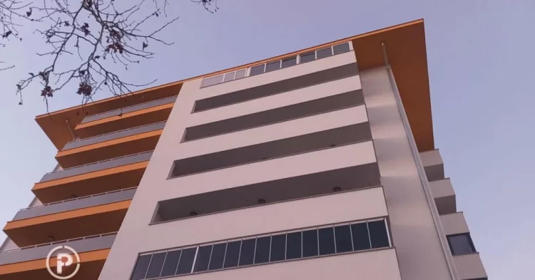 Za vikend unajme stan, obrade desetke klijentica, zarade 50.000 eura u kešu i vrate se u Beograd…