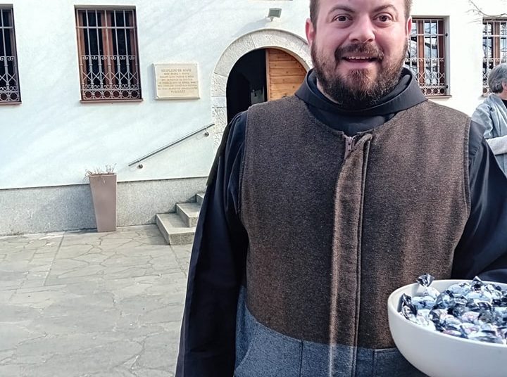 Pogledajte kako su Prva i Druga osnovna škola obilježile tužnu obljetnicu u Širokom Brijegu