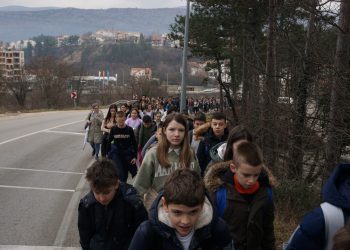 Pogledajte kako su Prva i Druga osnovna škola obilježile tužnu obljetnicu u Širokom Brijegu