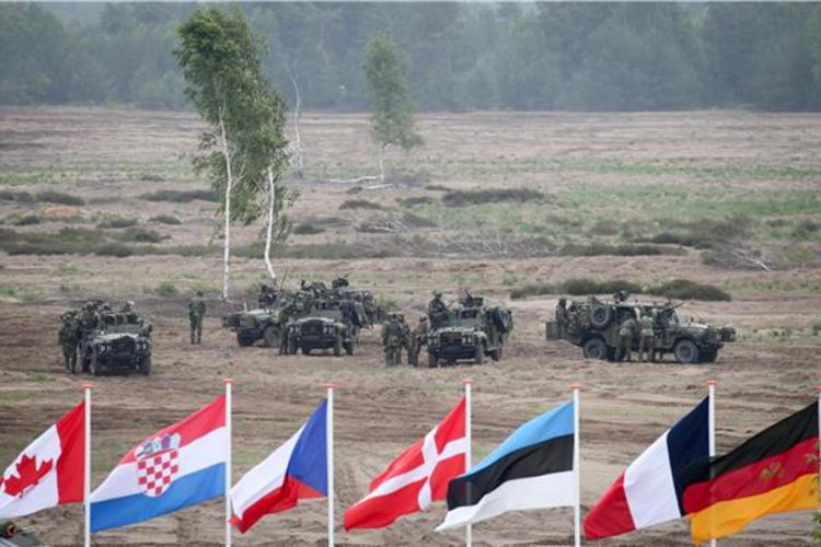 Kremlj upozorava na sukob s NATO-om pošalju li saveznici vojnike u Ukrajinu