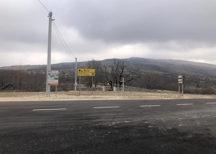 Do Groblja mira na Bilima moći će se i novim asfaltiranim “Putem branitelja”